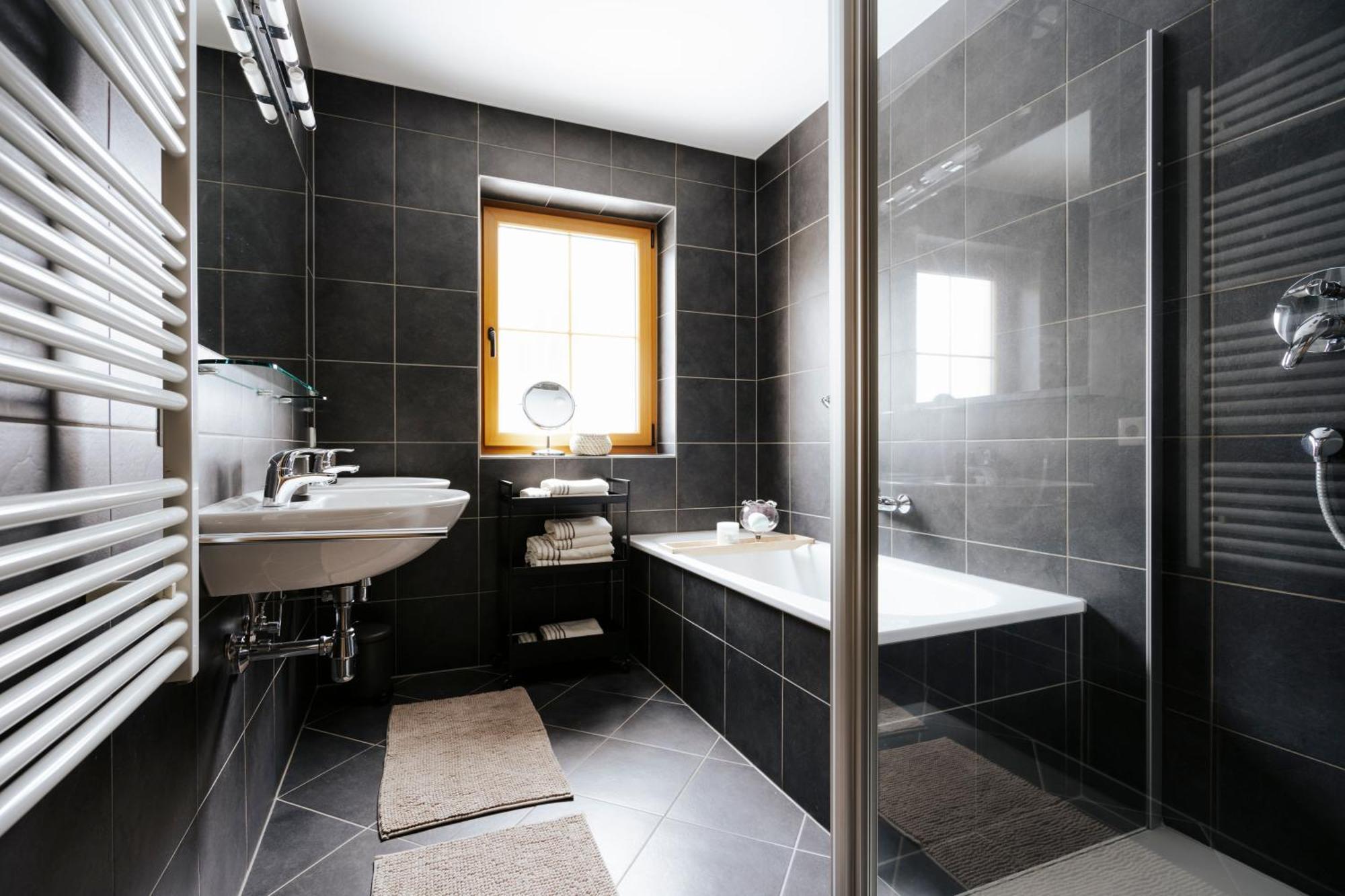 Ferienhaus Florianiweg Bad Gastein Luaran gambar
