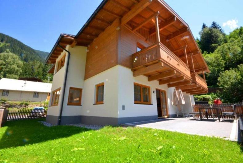 Ferienhaus Florianiweg Bad Gastein Luaran gambar